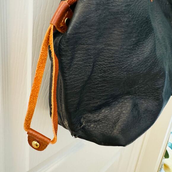 Navy Tote Shoulder Bag Purchased in Italy - Picture 4 of 10